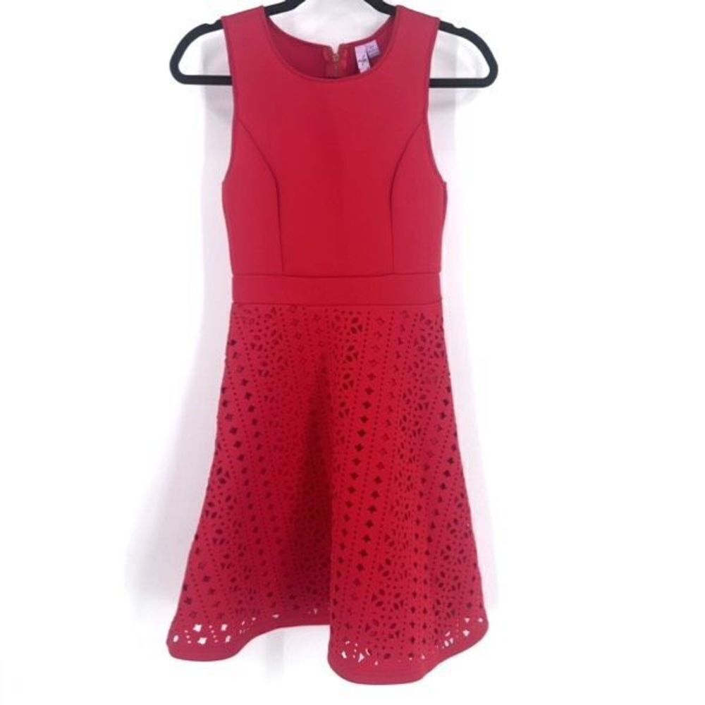Alya Women's Scuba Sleeveless Round Neck Eyelet A-Line‎ Party Dress Red Size XS